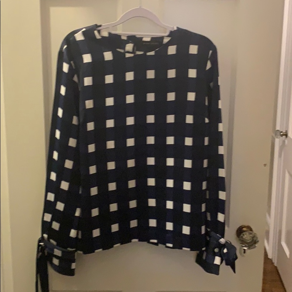 Banana Republic black, navy, white blouse